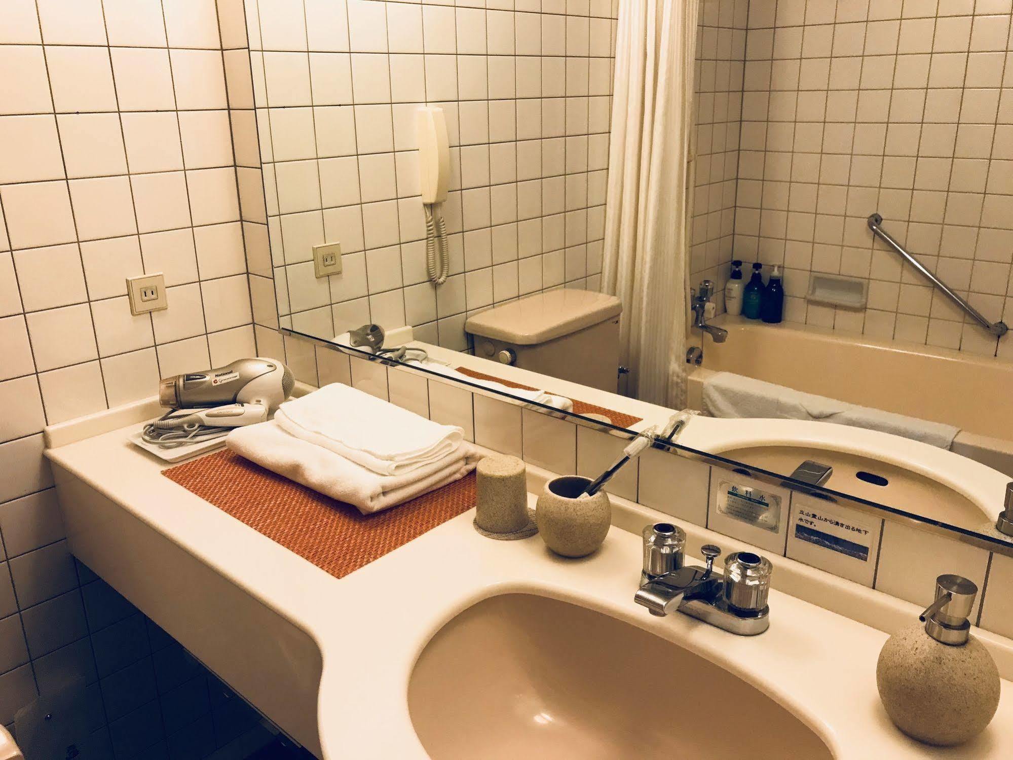 Hotel Granmirage Uozu المظهر الخارجي الصورة